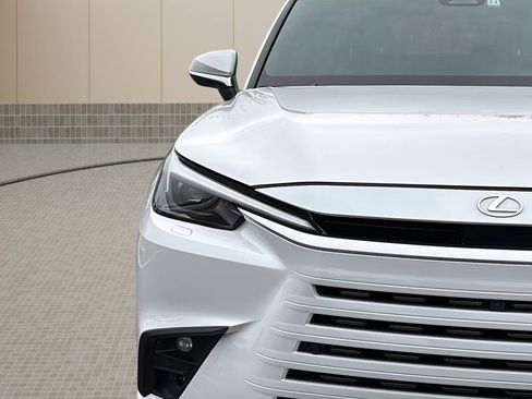 Used 2024 Lexus TX 350 350 Luxury image 10