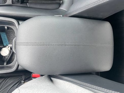 Used 2023 Toyota RAV4 XLE Premium AWD/4WD image 17