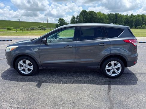 Used 2015 Ford Escape SE FWD image 12