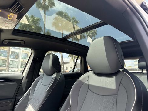 New 2026 Volkswagen Tiguan SEL R-Line image 17