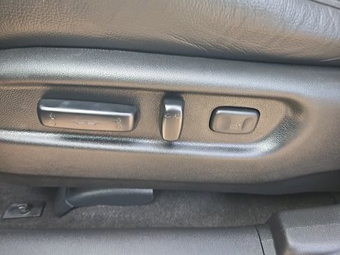 Used 2023 Honda Passport EX-L image 10