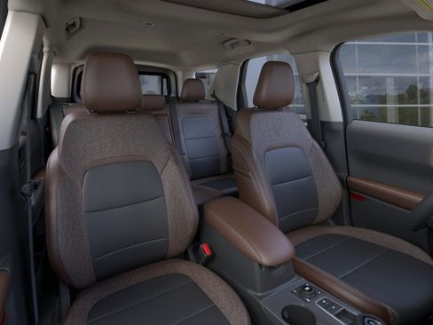 New 2026 Ford Bronco Sport Outer Banks w/ Sasquatch Outer Banks Package AWD/4WD image 40