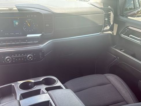 Used 2023 Chevrolet Silverado 1500 LT RWD image 28