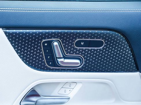 New 2026 Mercedes-Benz GLA 250 4MATIC image 21