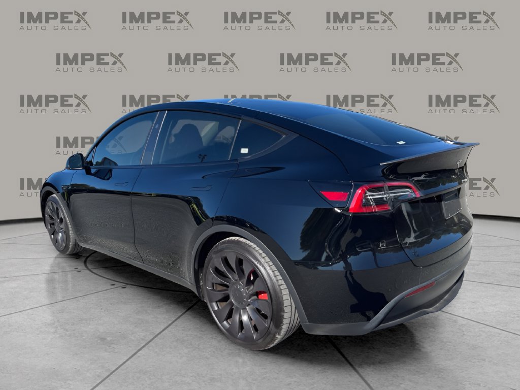 Used 2023 Tesla Model Y Performance AWD/4WD image 3