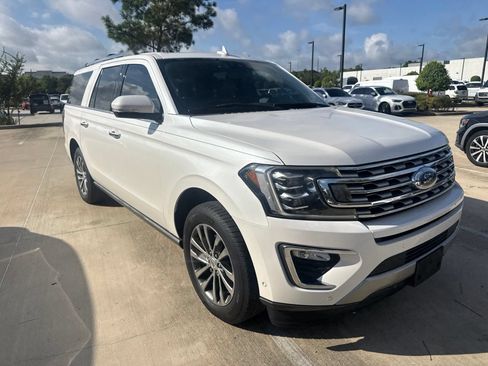 Used 2018 Ford Expedition Max Limited w/ Equipment Group 301A RWD image 2