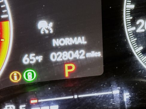 Used 2025 Honda Civic Sport image 19
