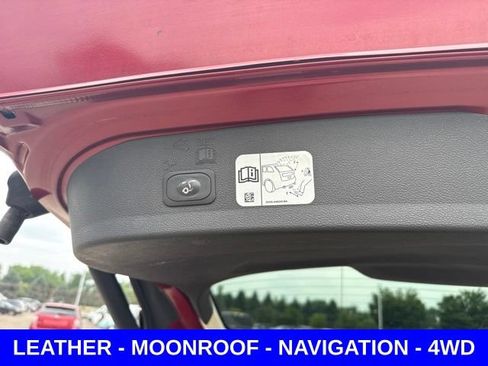 Used 2017 Ford Escape Titanium AWD/4WD image 7