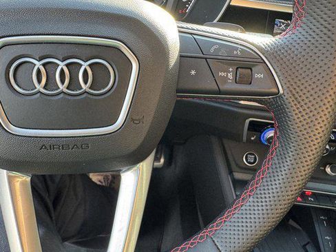 Used 2025 Audi Q3 2.0T Premium Plus w/ Premium Plus Package AWD/4WD image 23
