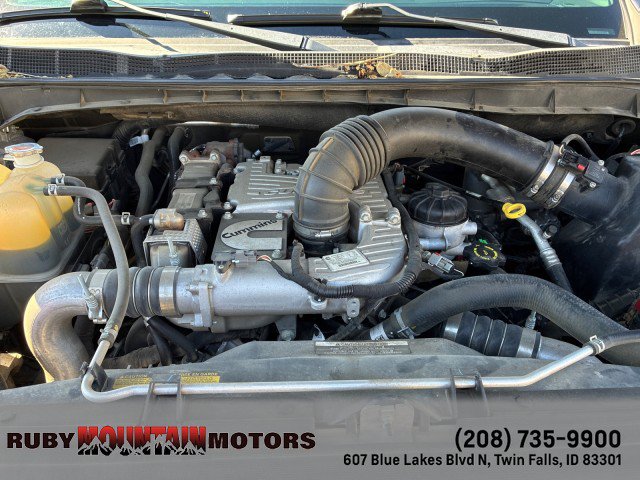 Used 2018 Nissan Titan SV w/ SV Convenience Package AWD/4WD image 30