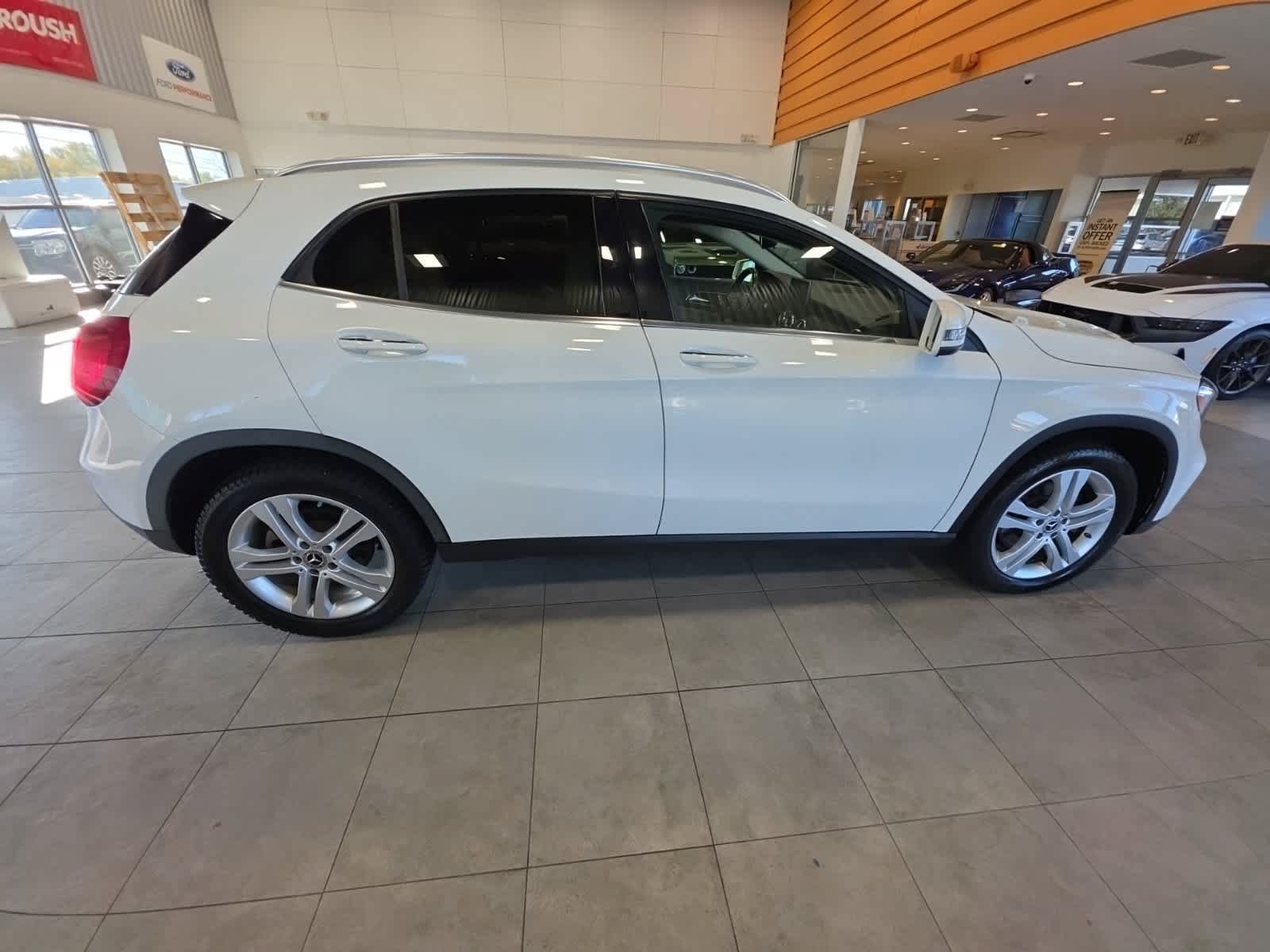 Used 2018 Mercedes-Benz GLA 250 4MATIC image 7