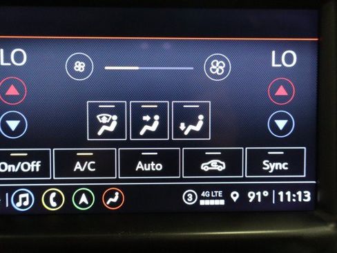 Used 2022 GMC Sierra 3500 Denali w/ Denali Ultimate Package AWD/4WD image 57