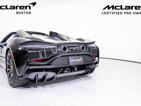 Used 2025 McLaren Artura Spider RWD image 12