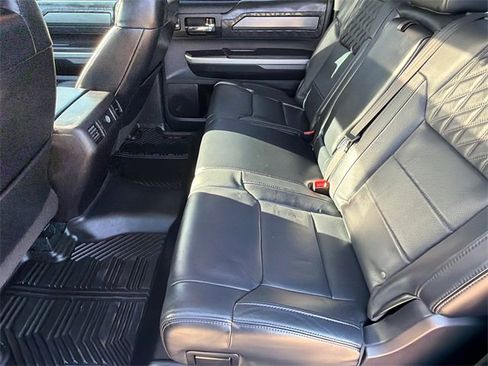 Used 2015 Toyota Tundra Platinum image 19