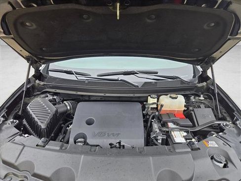 Used 2022 Chevrolet Traverse Premier w/ Redline Edition image 24