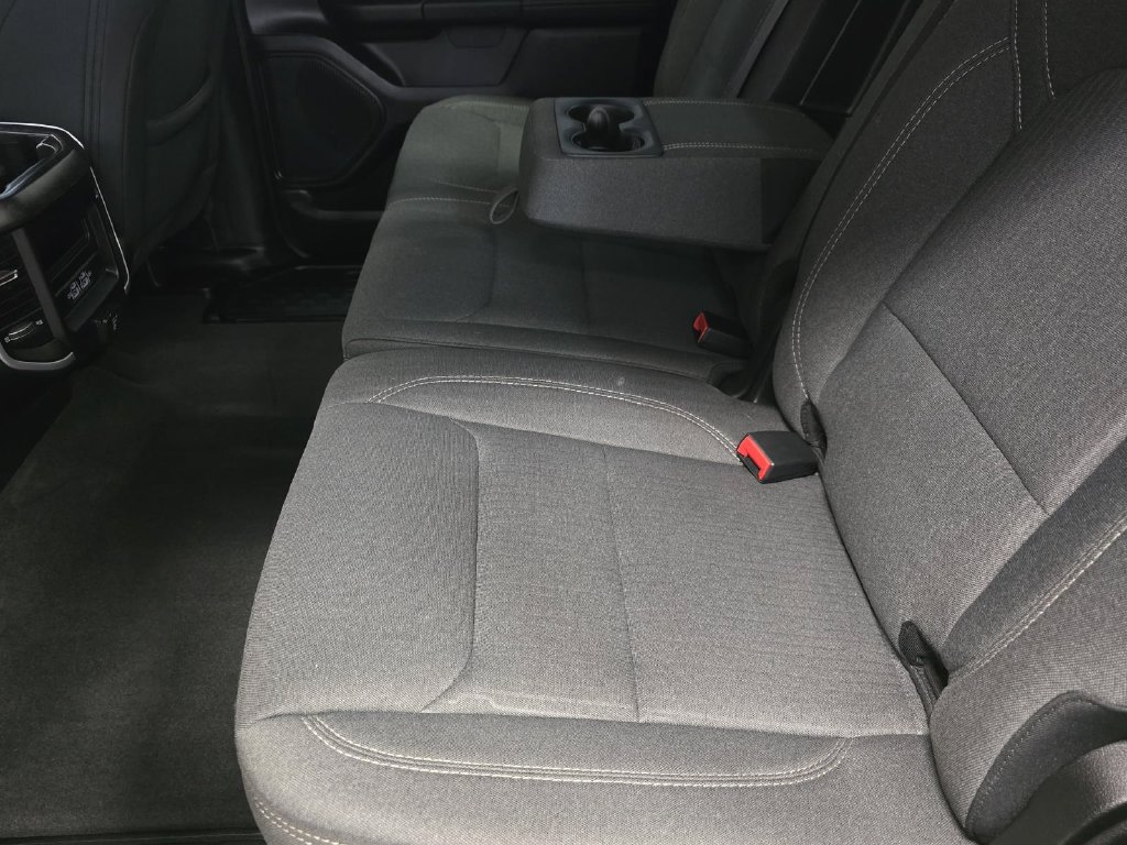 Used 2021 RAM 1500 Big Horn AWD/4WD image 33