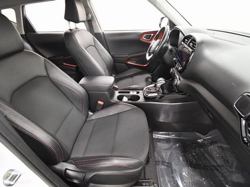 Certified 2023 Kia Soul GT-Line w/ GT-Line Technology Package image 18