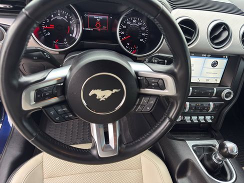 Used 2019 Ford Mustang Premium RWD image 15