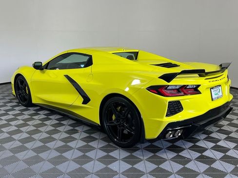 Used 2022 Chevrolet Corvette Stingray w/ Z51 Performance Package image 8