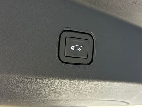 New 2026 Cadillac Lyriq Sport AWD/4WD image 46