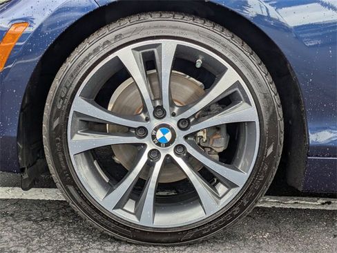 Used 2017 BMW 230i Coupe image 30
