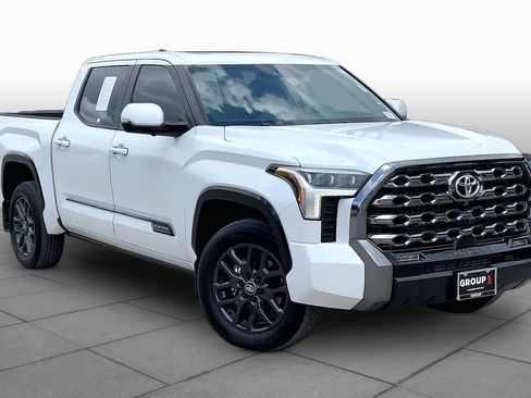 Used 2025 Toyota Tundra Platinum AWD/4WD image 3