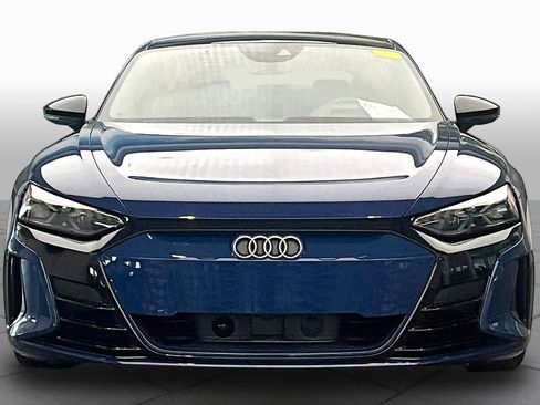 Used 2023 Audi e-tron GT Prestige w/ Prestige Package image 3