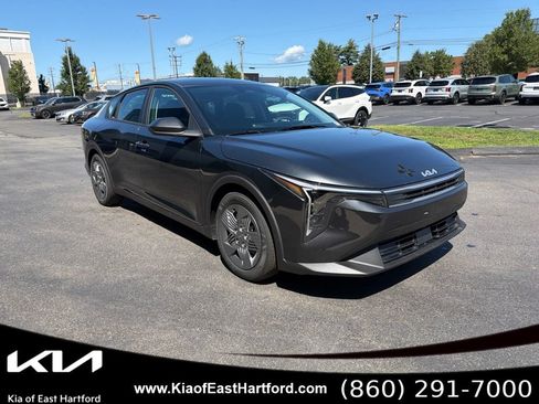 New 2026 Kia K4 FWD image 5