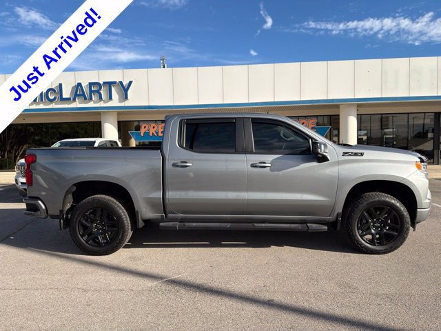 Used 2023 Chevrolet Silverado 1500 RST w/ RST All Star Premium Package AWD/4WD image 2
