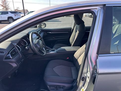 Used 2024 Toyota Camry LE image 18