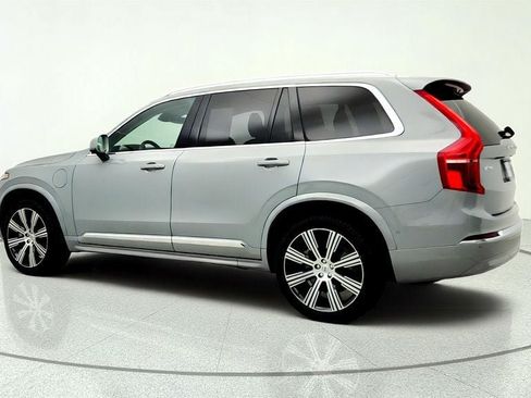 Used 2025 Volvo XC90 T8 Plus AWD/4WD image 7