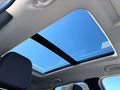 New 2026 Chevrolet TrailBlazer LT w/ Convenience Package FWD image 26