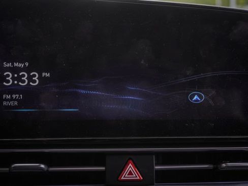 Certified 2024 Hyundai Elantra SEL w/ Convenience Package FWD image 26