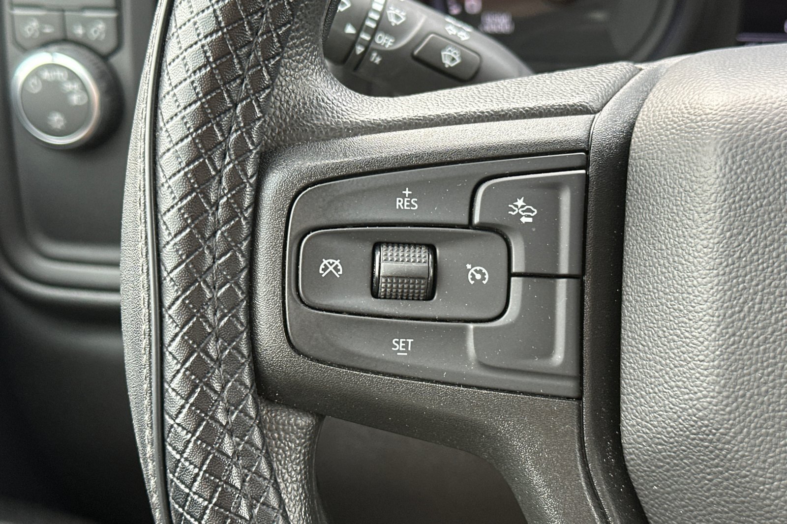 Used 2026 Chevrolet Silverado 2500 Custom w/ Custom Convenience Package RWD image 35