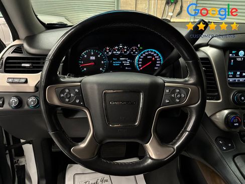 Used 2019 GMC Yukon XL Denali w/ Denali Ultimate Package AWD/4WD image 26