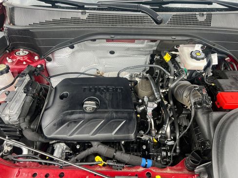 Used 2025 Chevrolet TrailBlazer LT image 32