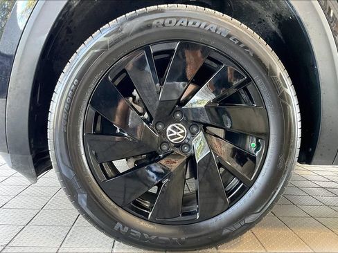 Used 2026 Volkswagen Atlas SE AWD/4WD image 32