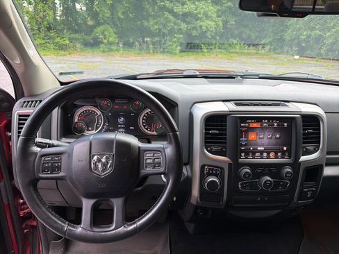 Used 2014 RAM 1500 Big Horn RWD image 17