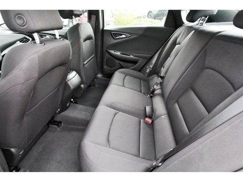 Used 2024 Chevrolet Malibu RS FWD image 7