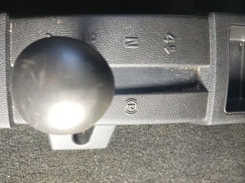 Used 2018 Chevrolet Silverado 1500 Custom w/ Custom Value Package image 28