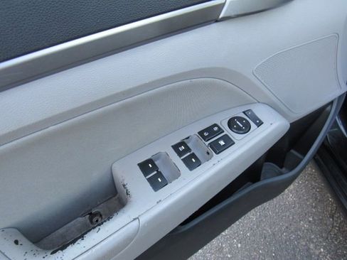 Used 2018 Hyundai Elantra SEL image 11