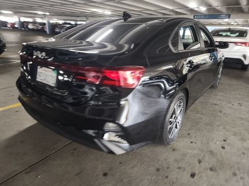 Certified 2023 Kia Forte LXS w/ LXS Technology Package FWD image 2