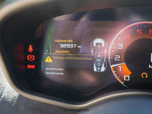 Used 2018 McLaren 570S Spider image 66