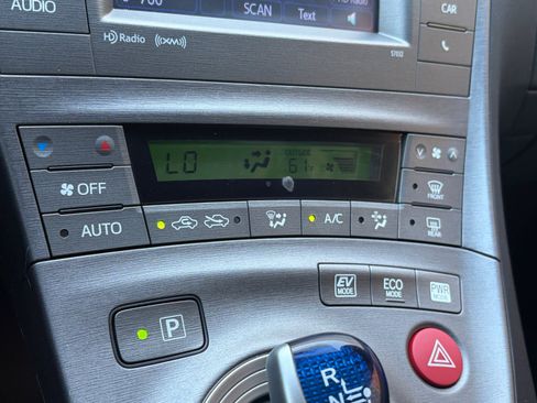 Used 2013 Toyota Prius Three w/ Protection Pkg FWD image 23