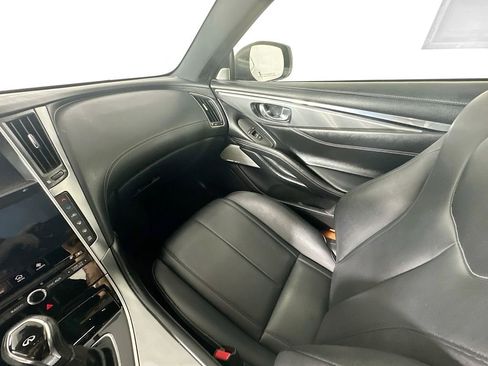 Used 2018 INFINITI Q60 3.0t Luxe w/ Cargo Package image 11