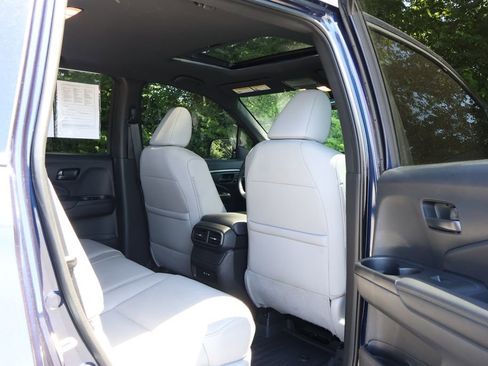 Used 2024 Honda Passport EX-L image 48