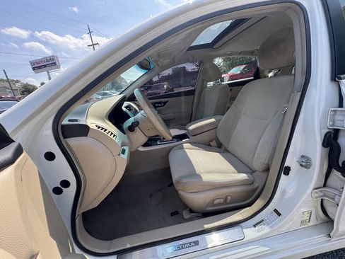 Used 2013 Nissan Altima 2.5 SV w/ 2.5SV Convenience Pkg image 45