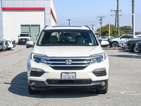 Used 2016 Honda Pilot Touring image 2