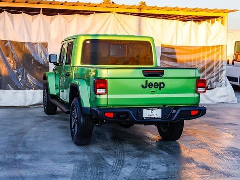 New 2026 Jeep Gladiator Sport image 7