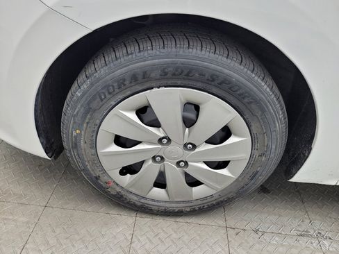 Used 2020 Kia Rio S image 31